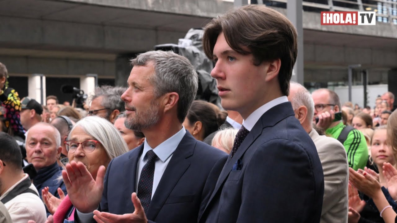 Federico y Christian de Dinamarca rindieron homenaje a las víctimas del tiroteo | ¡HOLA! TV