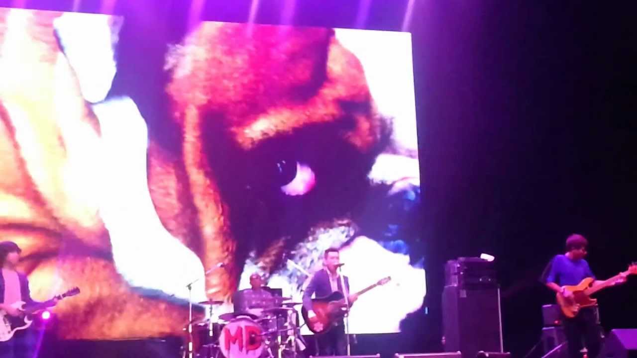 Moderndog   รูปไม่หล่อ Live at 90s Rock