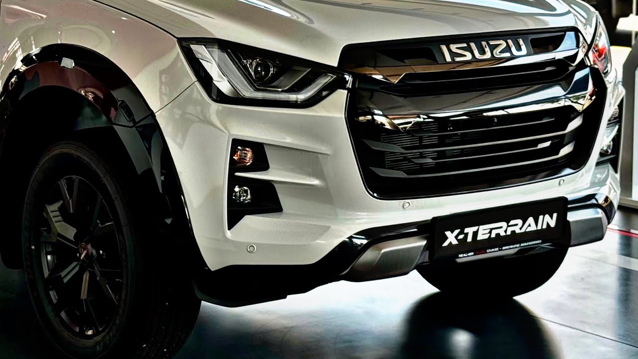 (2024) Isuzu D-Max X-Terrain 3.0L 4x4 AT V-Cross White Color | The Best Pickup Truck!