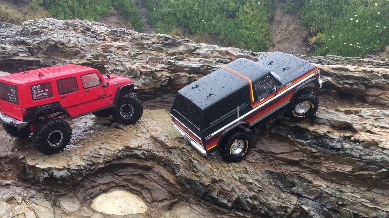 traxxas trx4 bronco scx10 ii scx10 test drive
