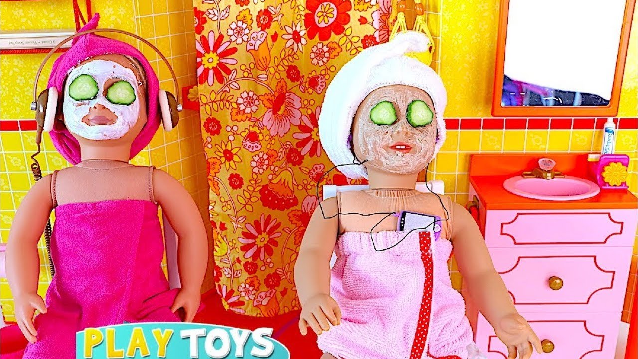 Baby doll sisters spa routine in bathroom!  Play Toys story for kids