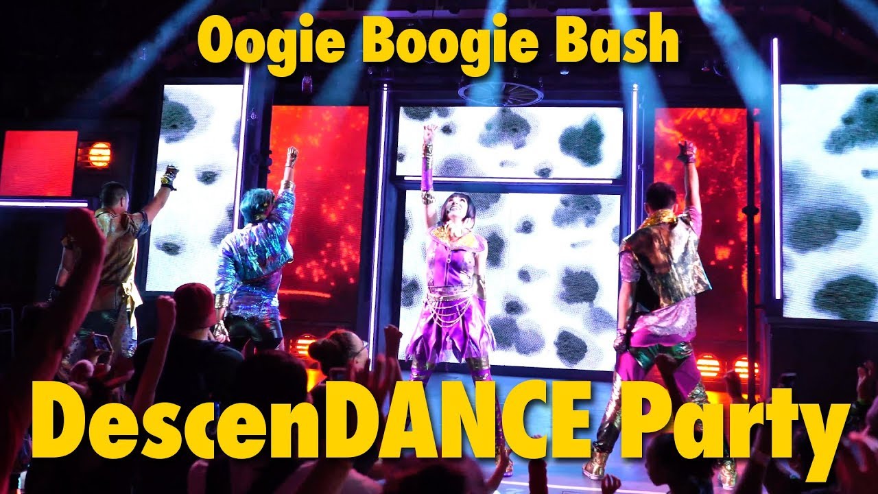 DescenDANCE Party at Oogie Boogie Bash | Disney California Adventure