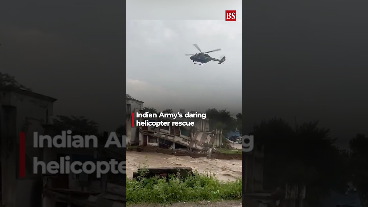 Video | Indian Army&rsquo;s daring helicopter rescue in Punjab #indianarmy #flood #rescue #viral #shorts