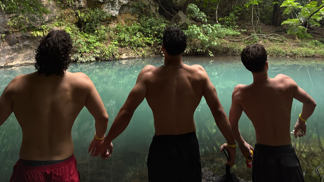 Cost Rica Cliff Jumping (2025)