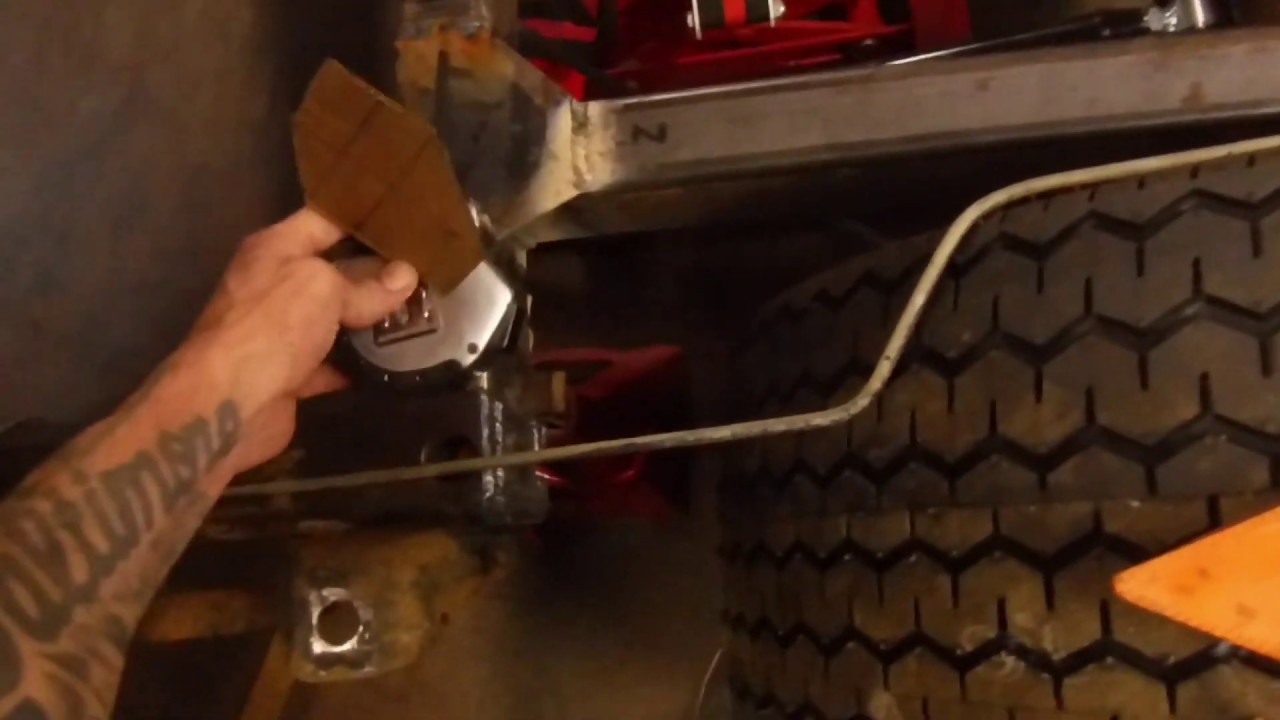 Back halfing a truck 2. Blown Xtreme.