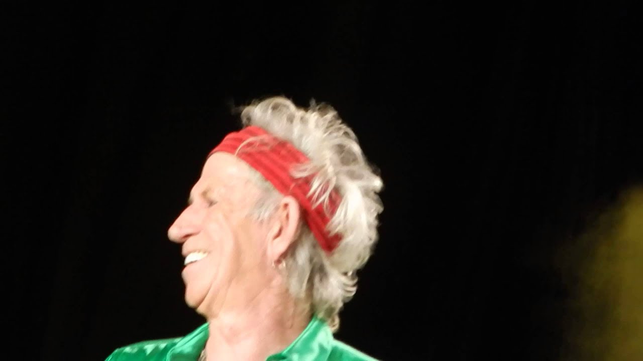 Mick Jagger cuenta cuando estuvo en la casa del Lobo Nuñesz.. Vamos Uruguay nomas!!