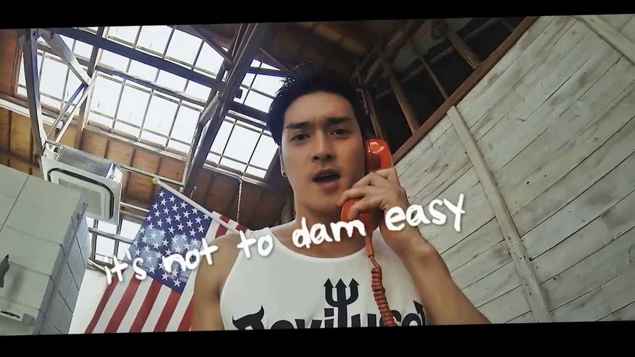 SWANKY DANK -Listen to the Radio- 【Official Video】