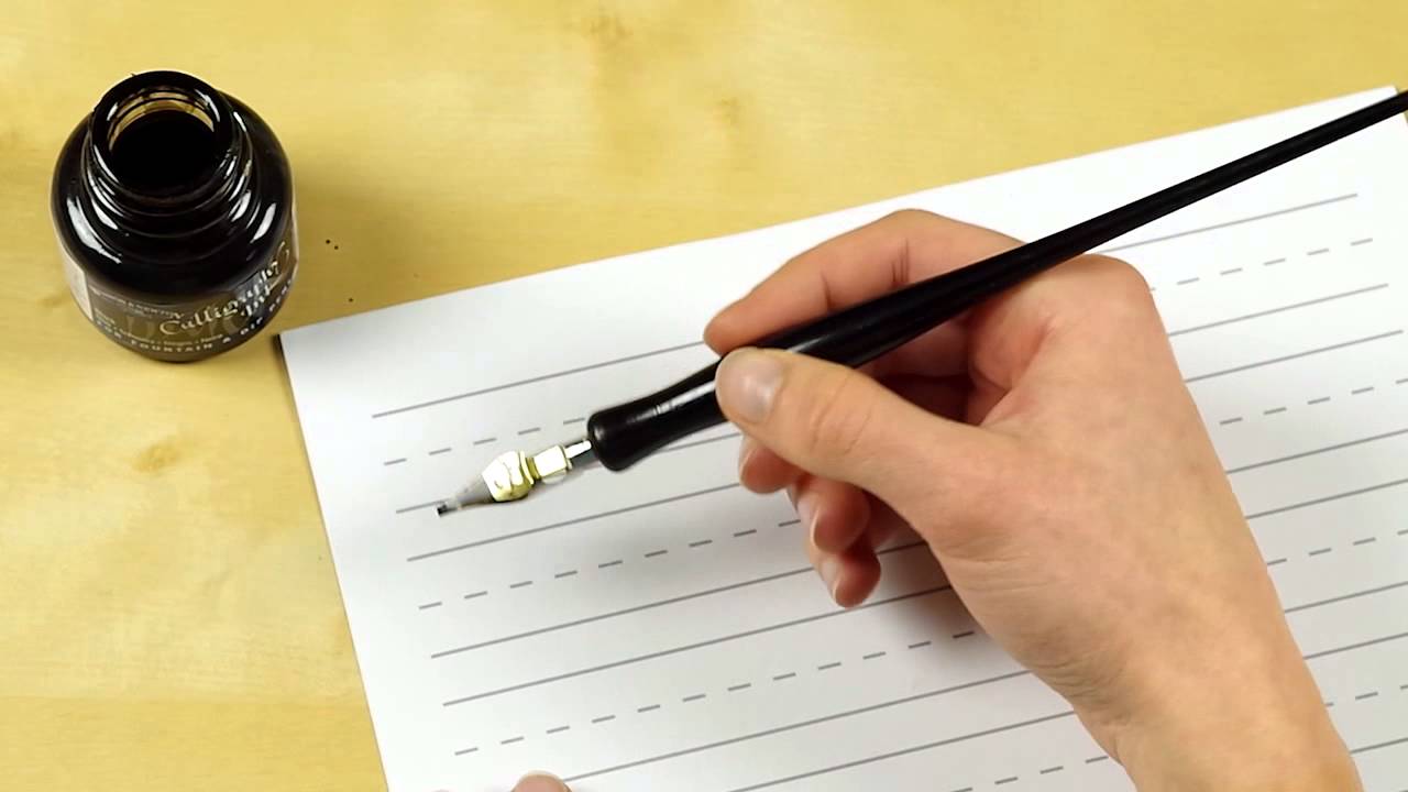 The Art of Calligraphy: Roundhand Script: Mastering the Pen