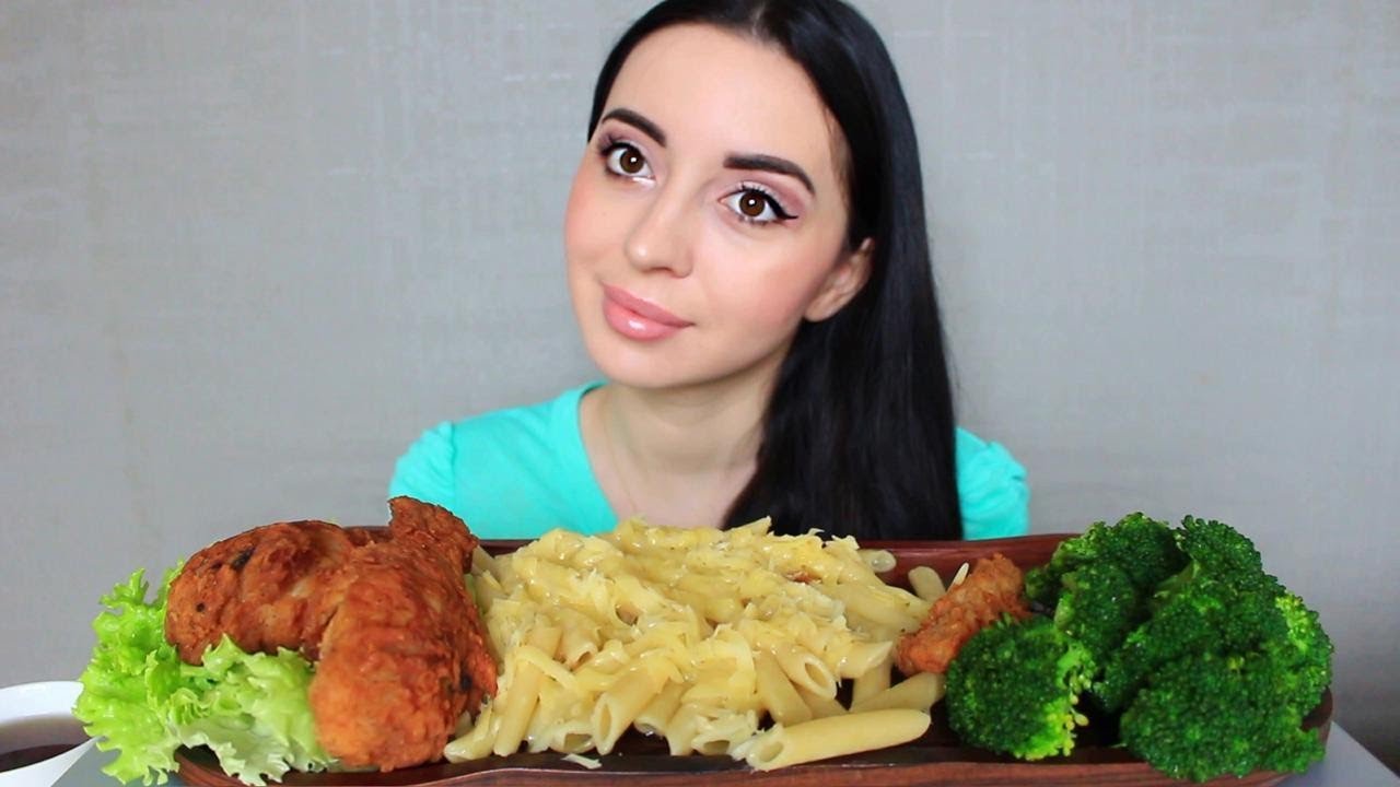 ВТОРАЯ ЖЕНА / Стрипсы, брокколи 🥦 MUKBANG Ayka Emilly
