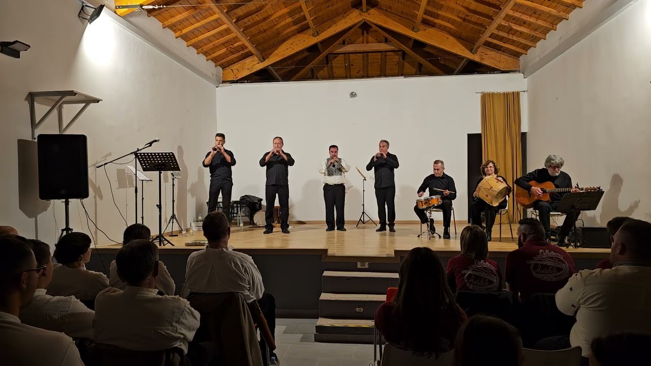 20-Jota de Grajos (Carlos Sánchez)-Los Talaos