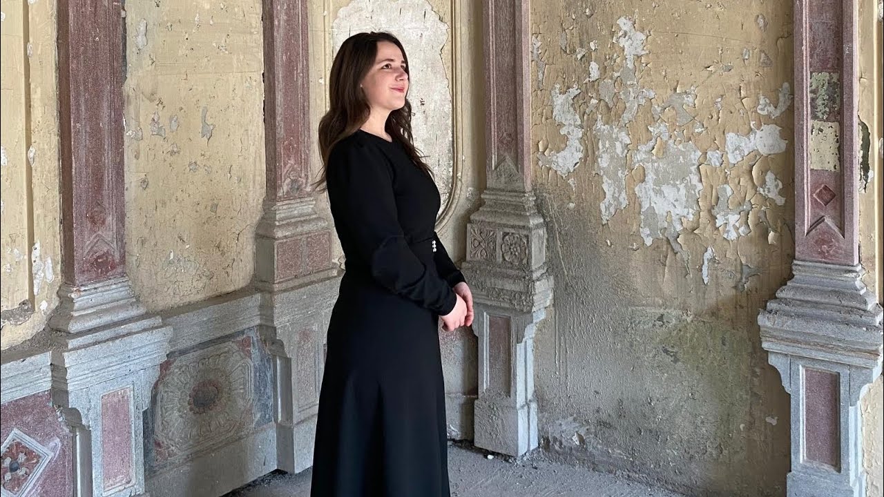 Claudia Bîtea - Ești totul, Doamne pentru mine