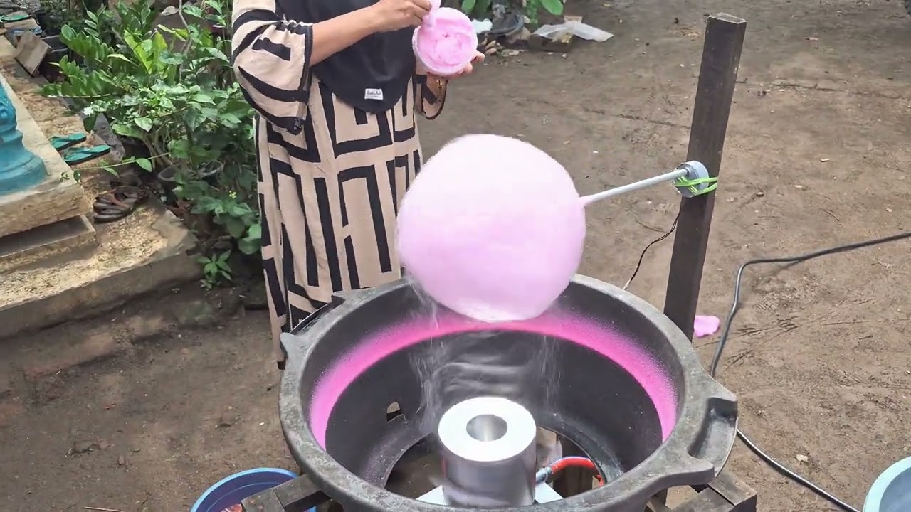 Test produksi mesin arum manis TURBO mesin skala industry pesanan dari jawa tengah.