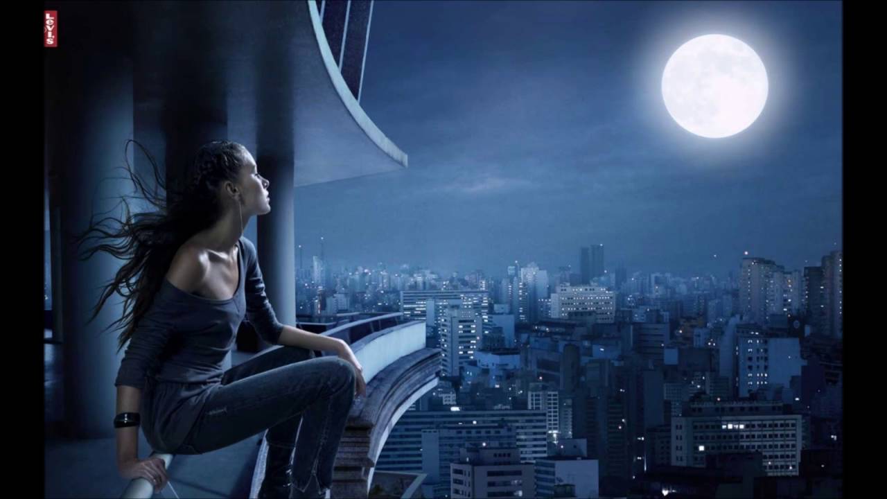 Lounge Sensation -Midnight moon- Briza