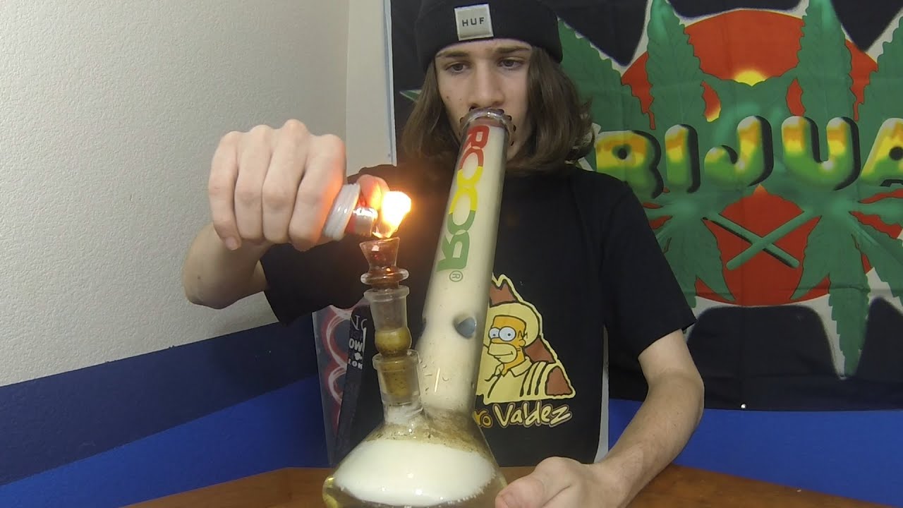FAT KIEF SANDWICH BOWL! HUGE BONG RIP!!!