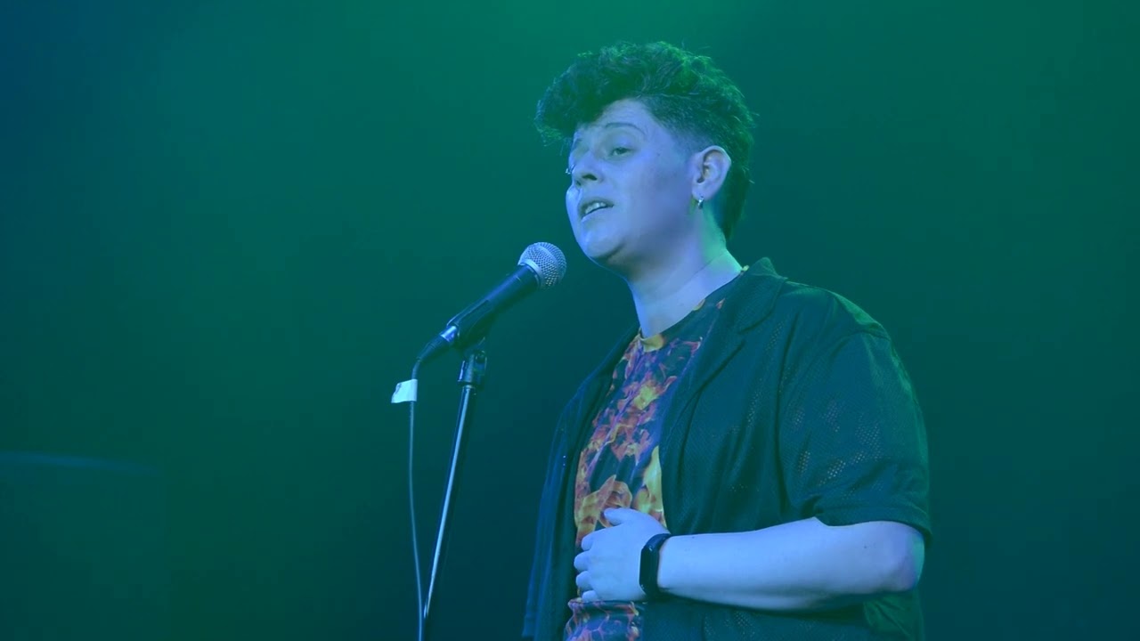 Árbol- NOELIA SINKUNAS Y TOMI LLANCAFIL en Galpon B 2025