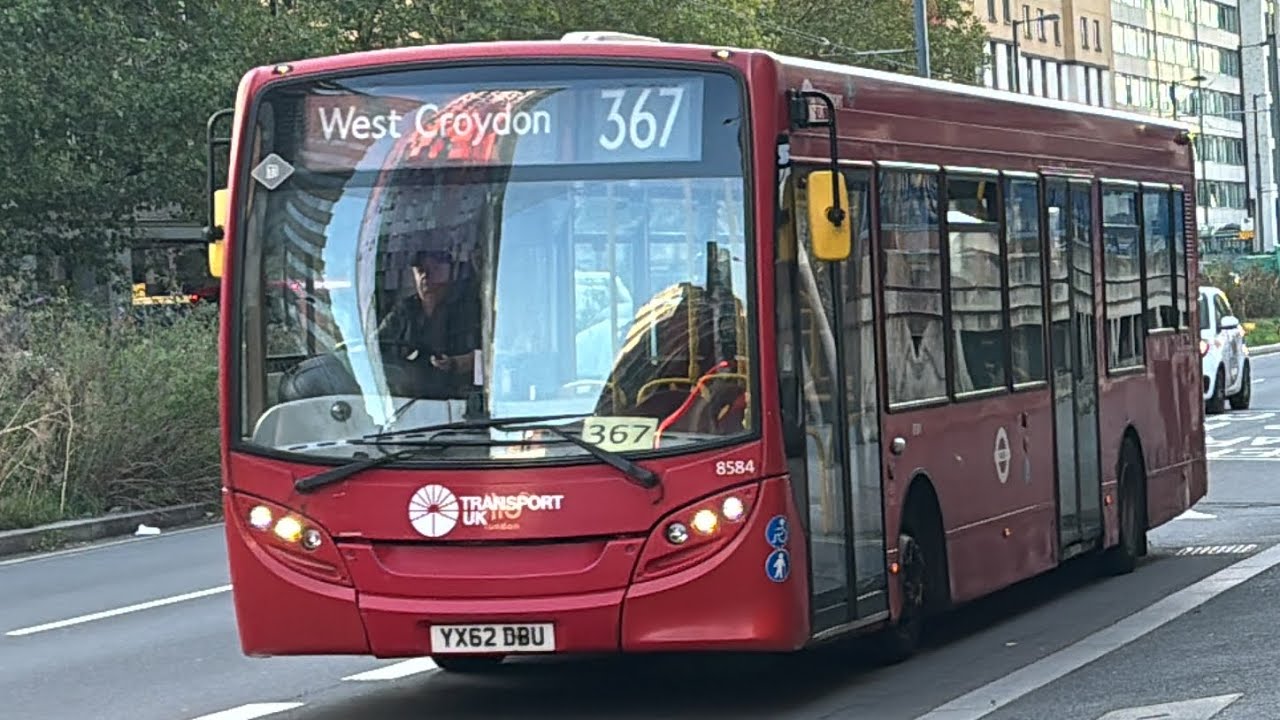 ADL Enviro200 Transport UK 8584 YX62DBU Route 367 West Croydon 