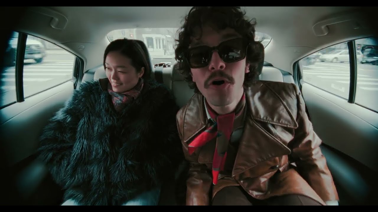 Dallas Wax - Girl Like Me (Official Music Video)