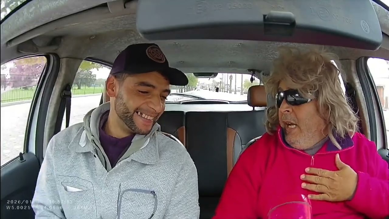 كاميرا خفية  ، مول الطاكسي ما كيسمعش 