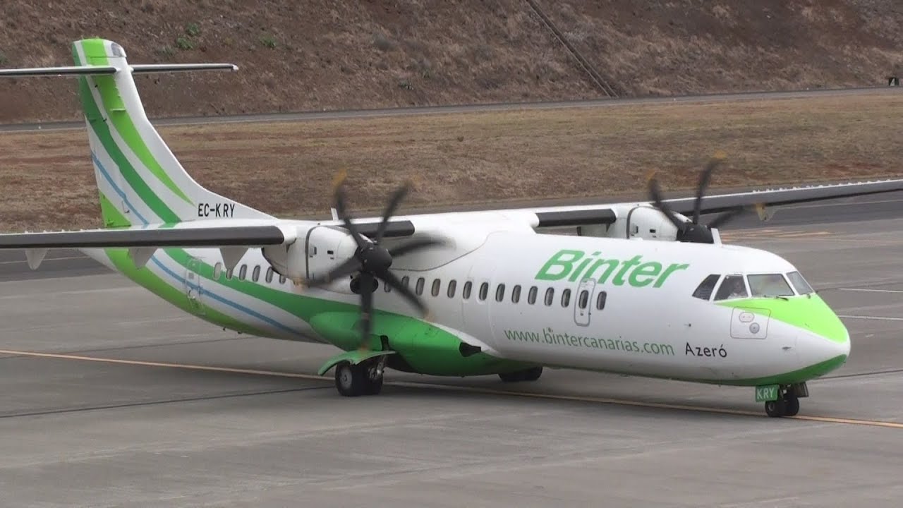 Hard day to land an ATR 72 Binter Canarias at Madeira Airport - Strong tail wind