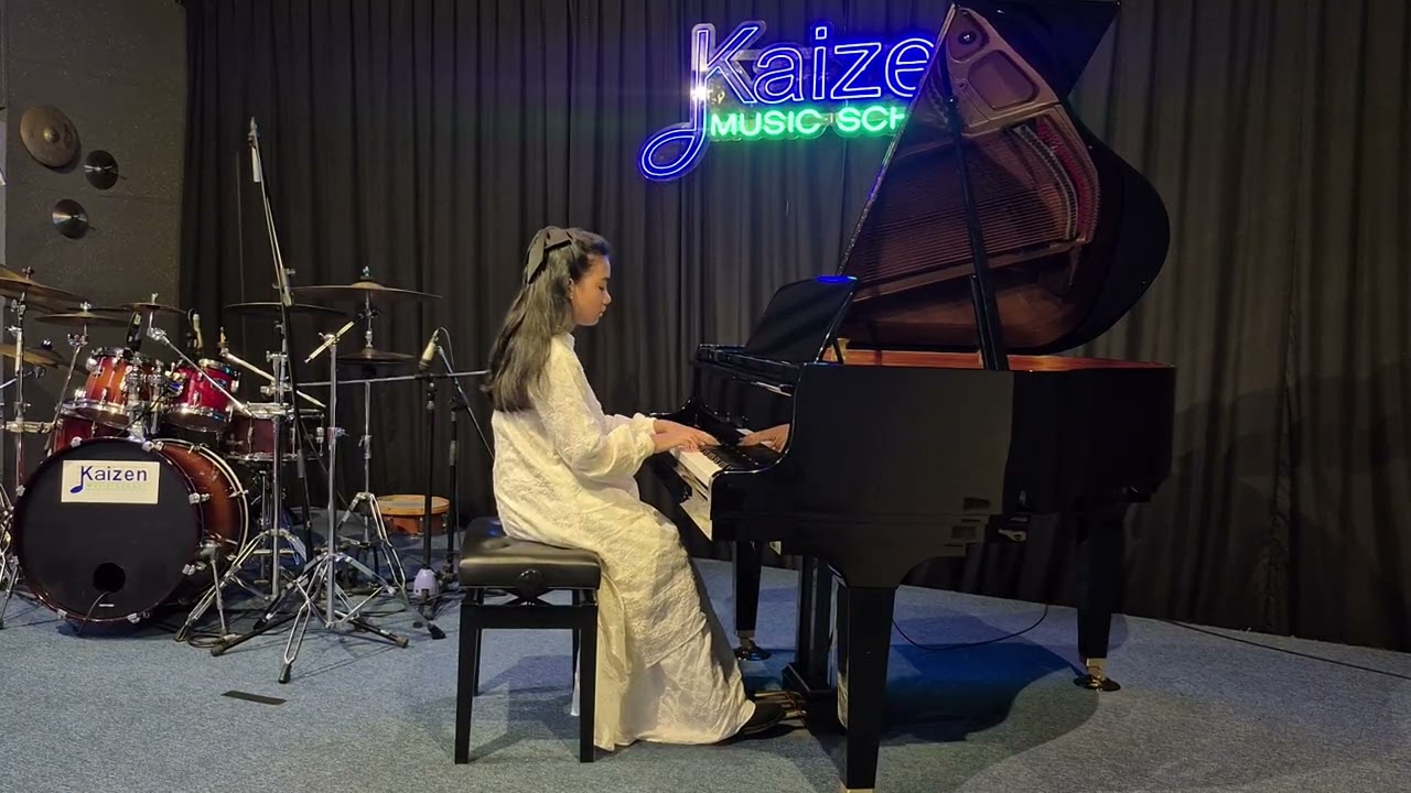 AISYAH PUTRI DIANA NUGROHO - EXAM PIECES INITIAL GRADE & GRADE 1 - LIFT ME UP