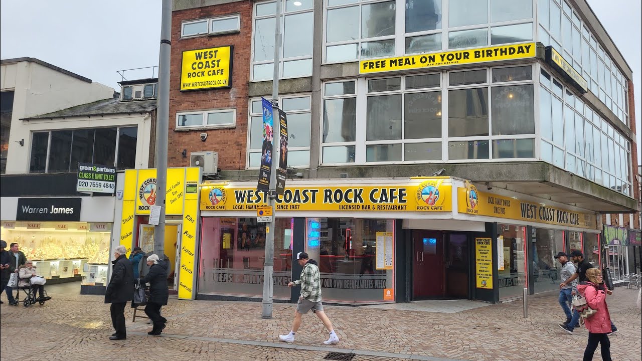 Blackpool Town Centre Shops Pubs Clubs