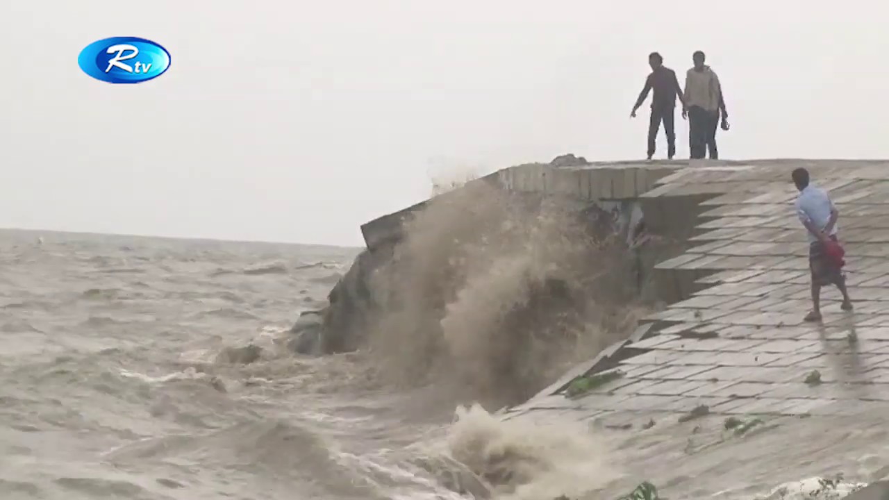 কয়েক বছরের অব্যাহত ভাঙনে লক্ষ্মীপুরের রামগতি আর কমলনগর উপজেলার বিস্তীর্ণ এলাকা | Bangla News | Rtv