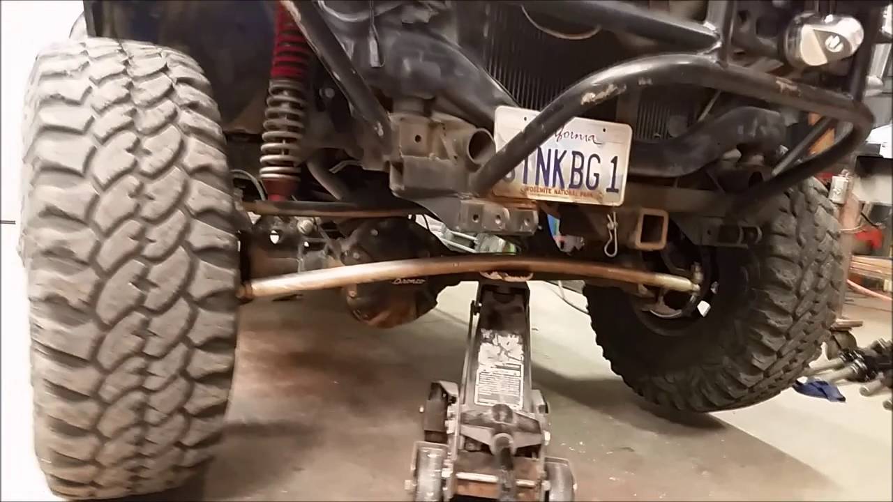 7075 Aluminum Tie Rod flex demonstration