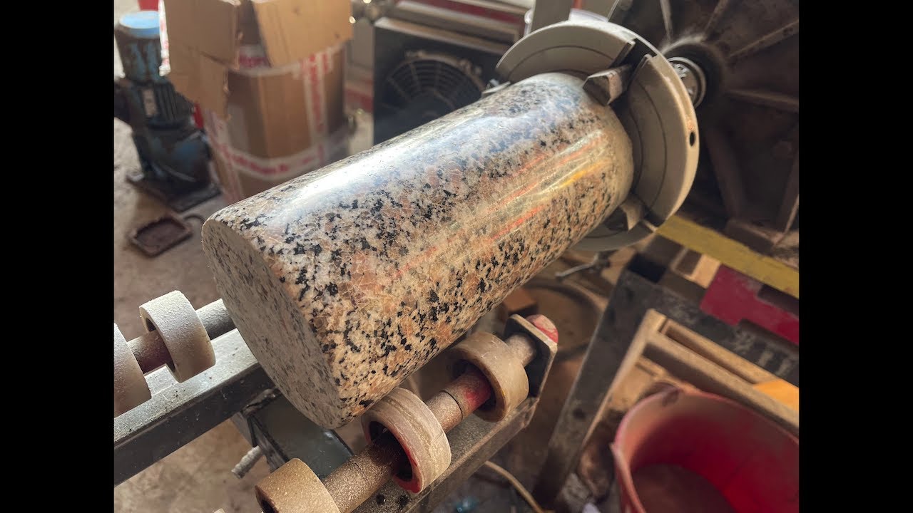 Fabrication d'un tour a pierre