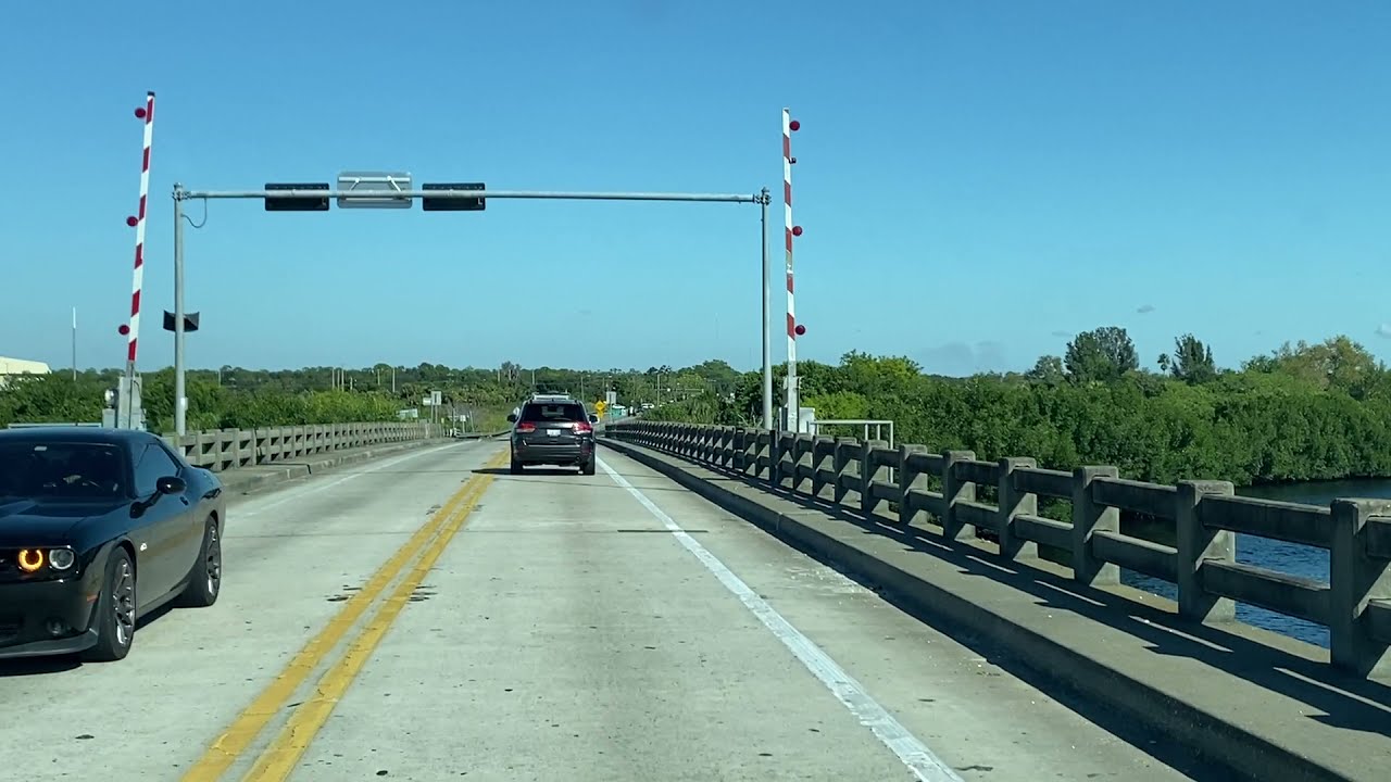 FLORIDA DRIVE: Buckingham To Alva Along The Caloosahatchee River