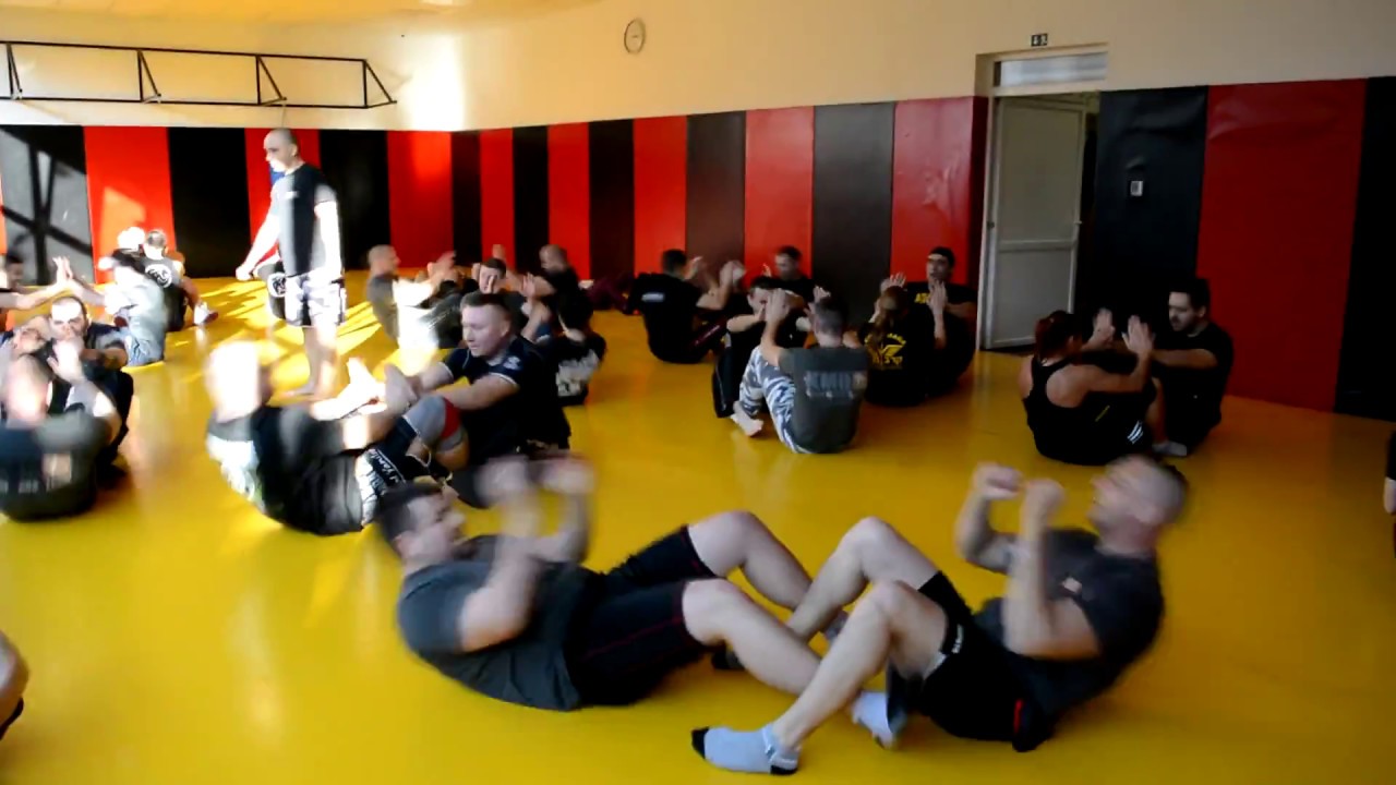 Naked Warrior Team - Személyvédelmi szeminárium