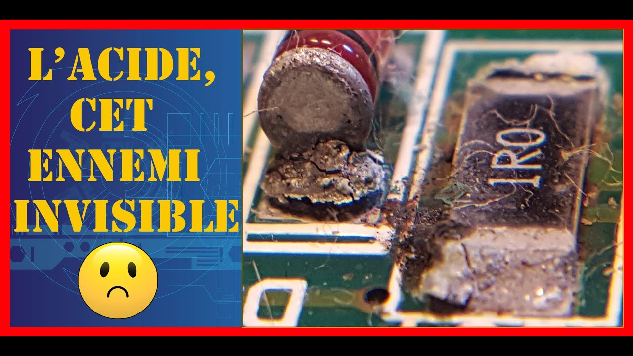 Réparation d'un Amiga 600 rongé par l'acide