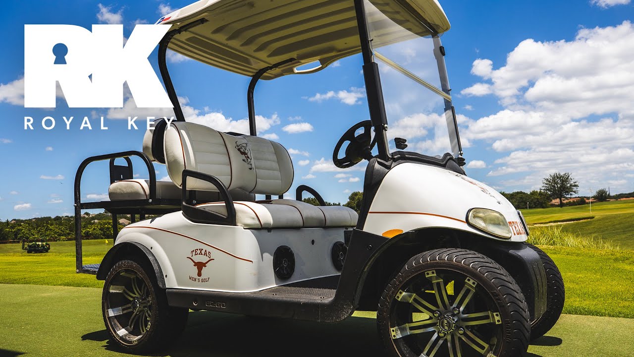 Внутри гольф-клуба TEXAS LONGHORNS площадью 14 000 кв. футов | Royal Key