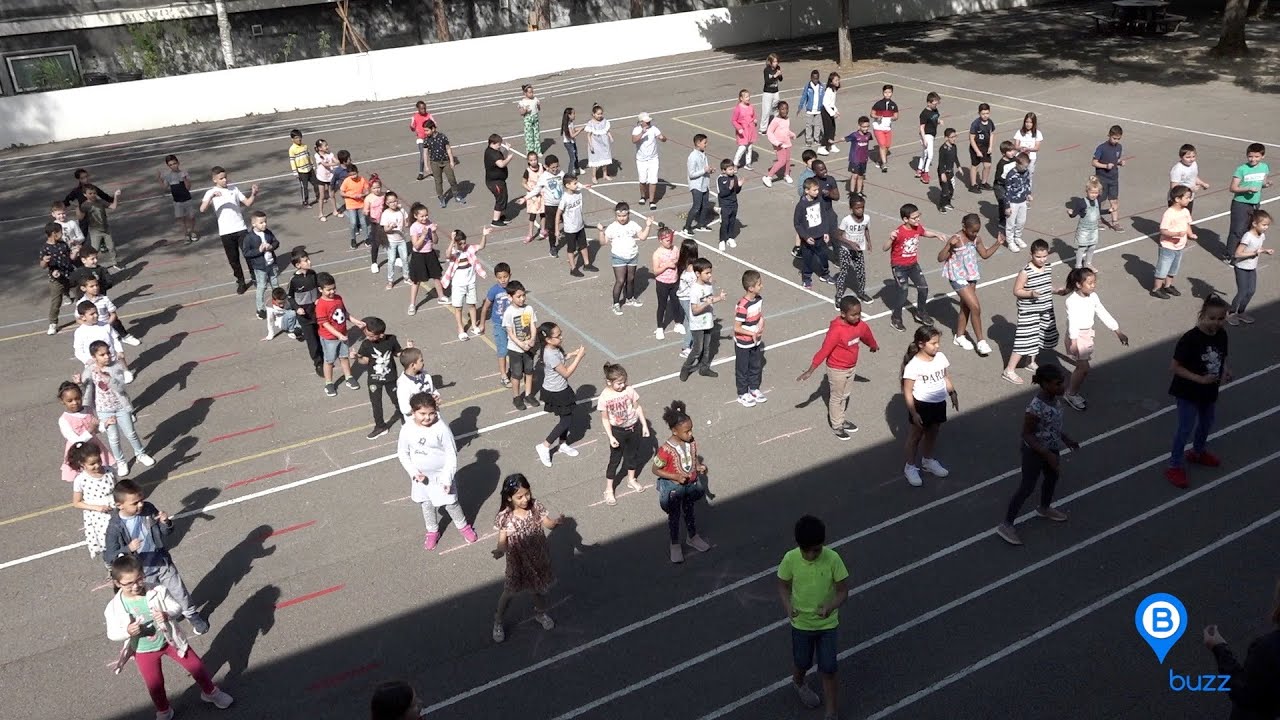 Flash mob à l'école Maurice Barrès, à Metz-Borny