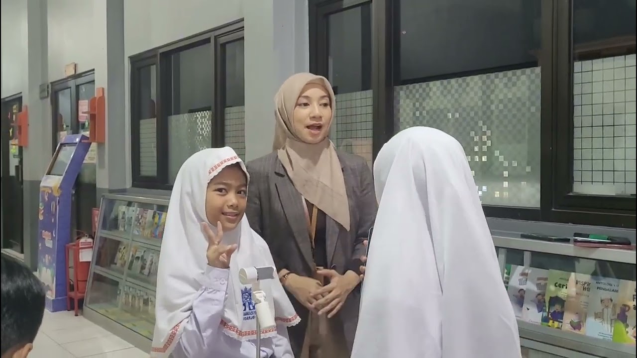 EXTRA CLASS PROGRAM | DIGITAL CREATIVE - SD MUHAMMADIYAH 1 SIDOARJO