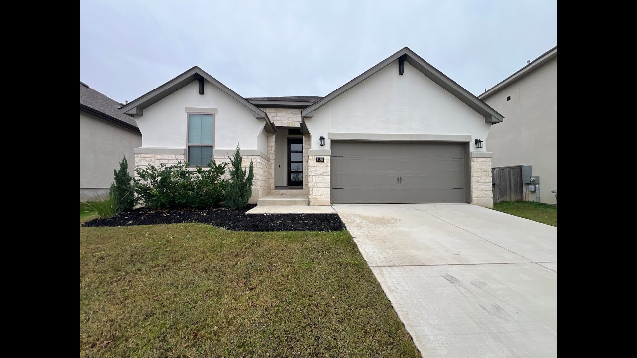 Single Story 3 Bed, 2 Bath Home in Kinder Ranch