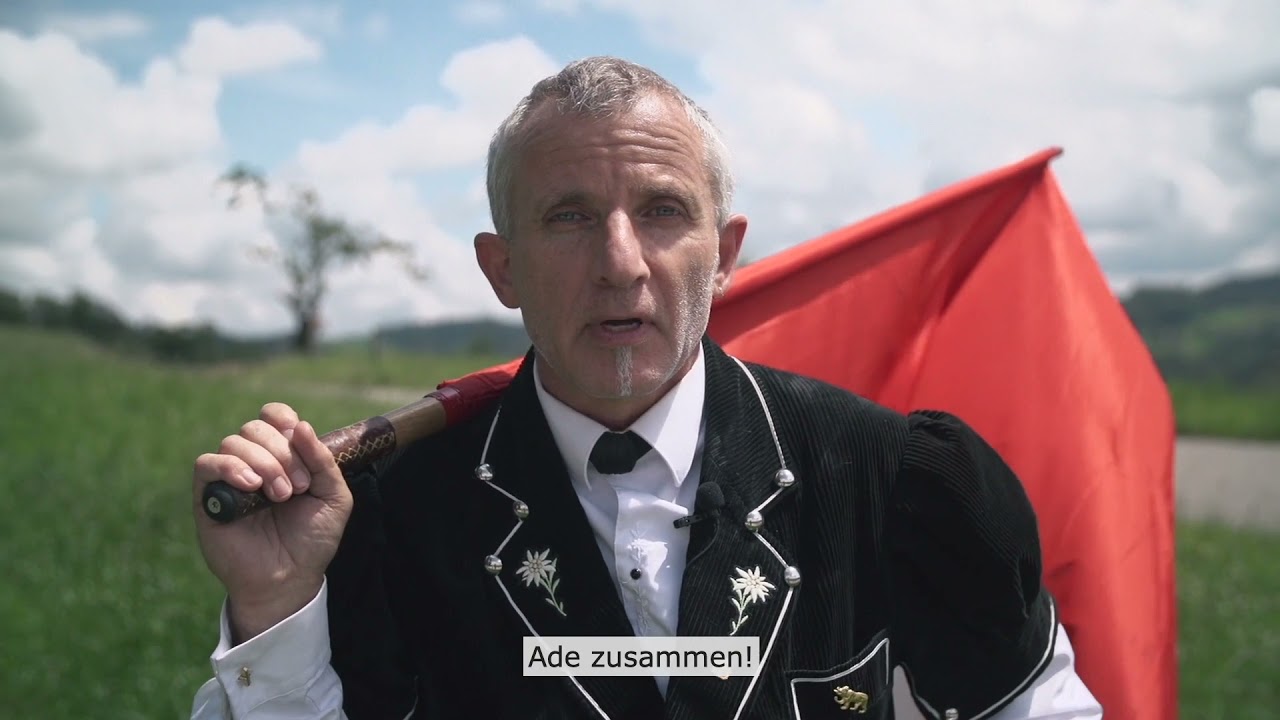 Mission 1  August - DIY Fahnenschwingen