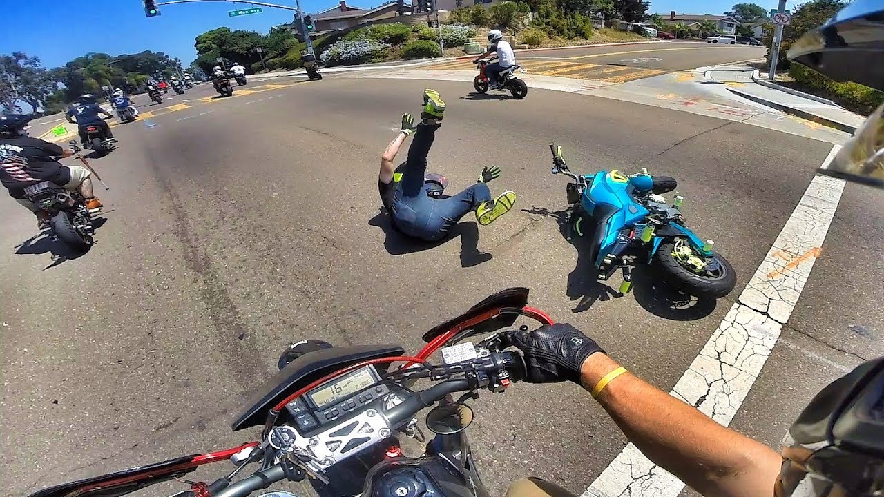 CRASHING AT A HUGE GROM RIDEOUT!!