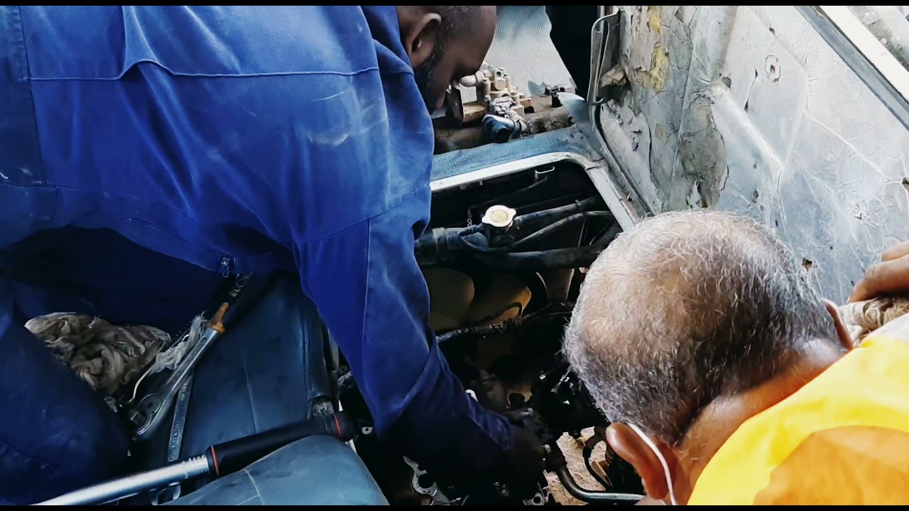 NISSAN CIVILIAN BUS... HEAD GASKET DAMAGE..