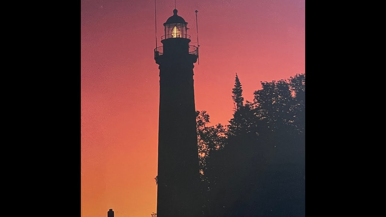 Great Lakes Lighthouses, Shining Through
