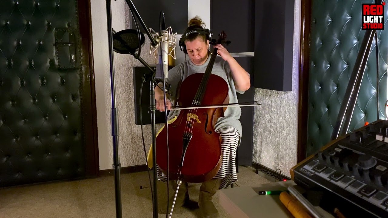 Julijana Markovic Plays Cello
