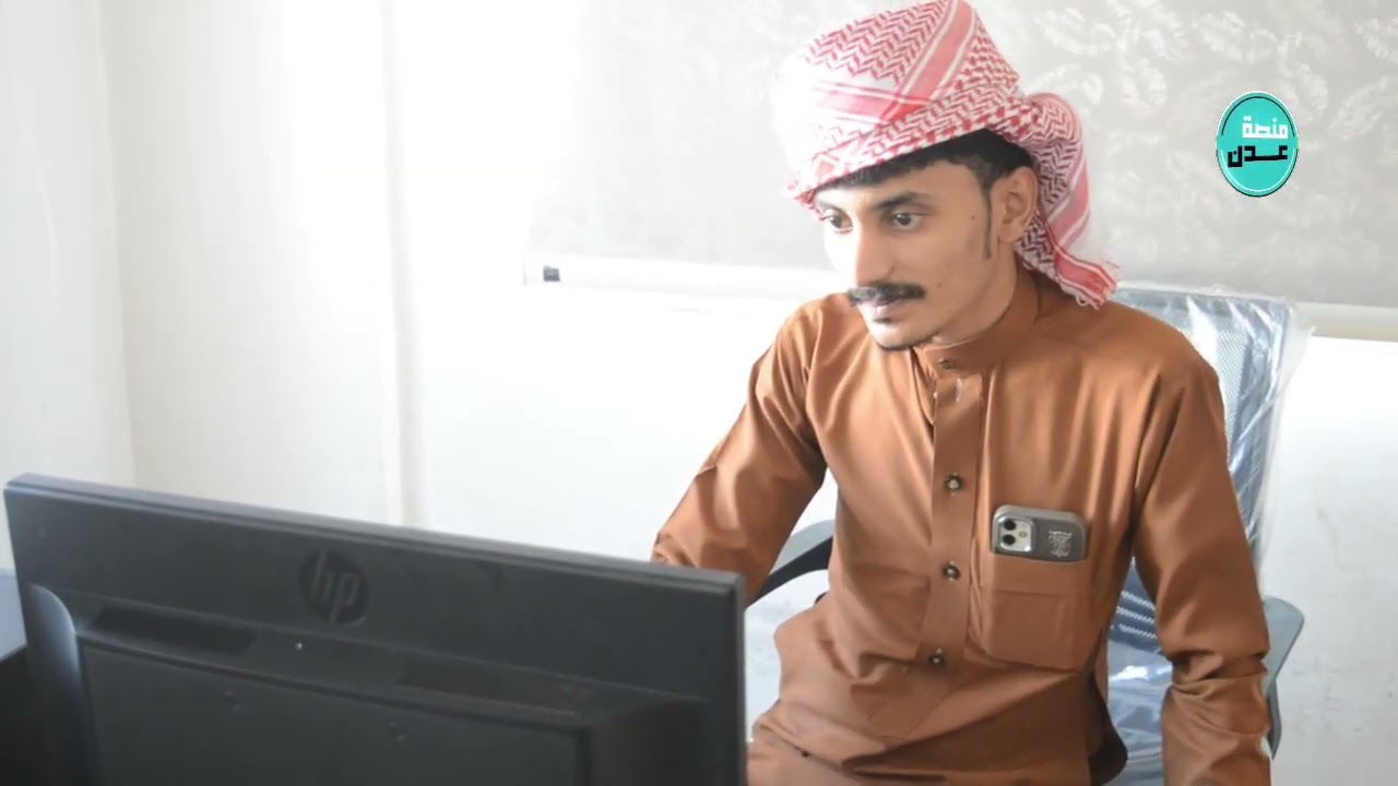 منصةعدن زارت محافظةالمهرةوحيث تلمسنامن أستاذ/عبدالحليم التميمي مديرعام مكتب الخدمةالمدنية والتأمينات