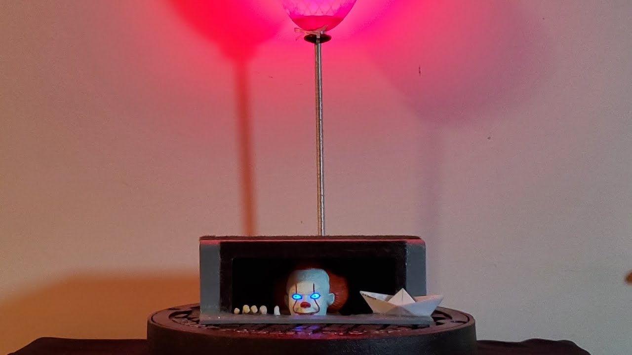 Pennywise Sewer Lamp