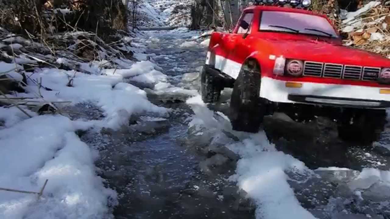 RC4WD Trail Stomper in Snow & Ice!