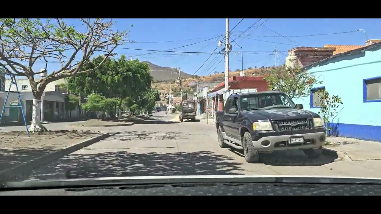 Pueblos migrantes agricolas de Michoacán: Salitre, El Platanal y San Pedro Carho @cotidiano399