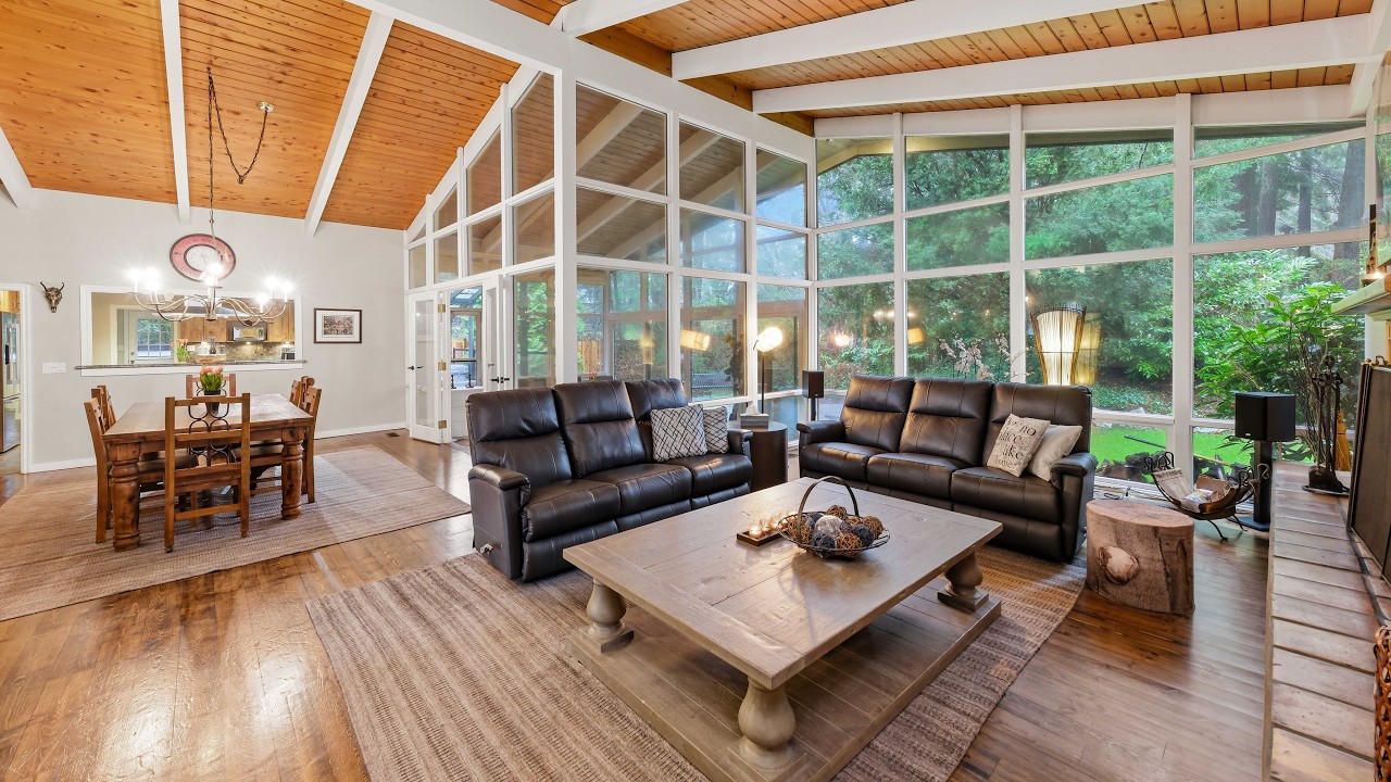 837 Wildwood Pl, West Vancouver