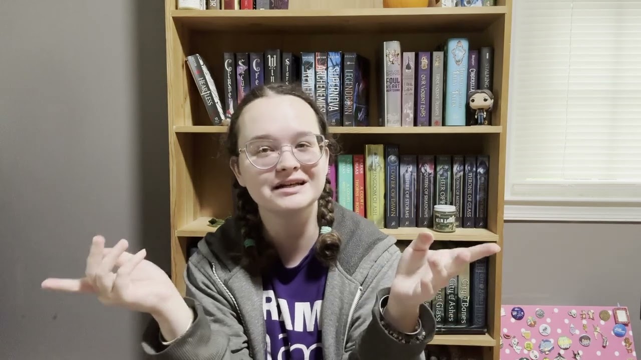 READING VLOG // Sapphic Horror and Nordic Fantasy 📚
