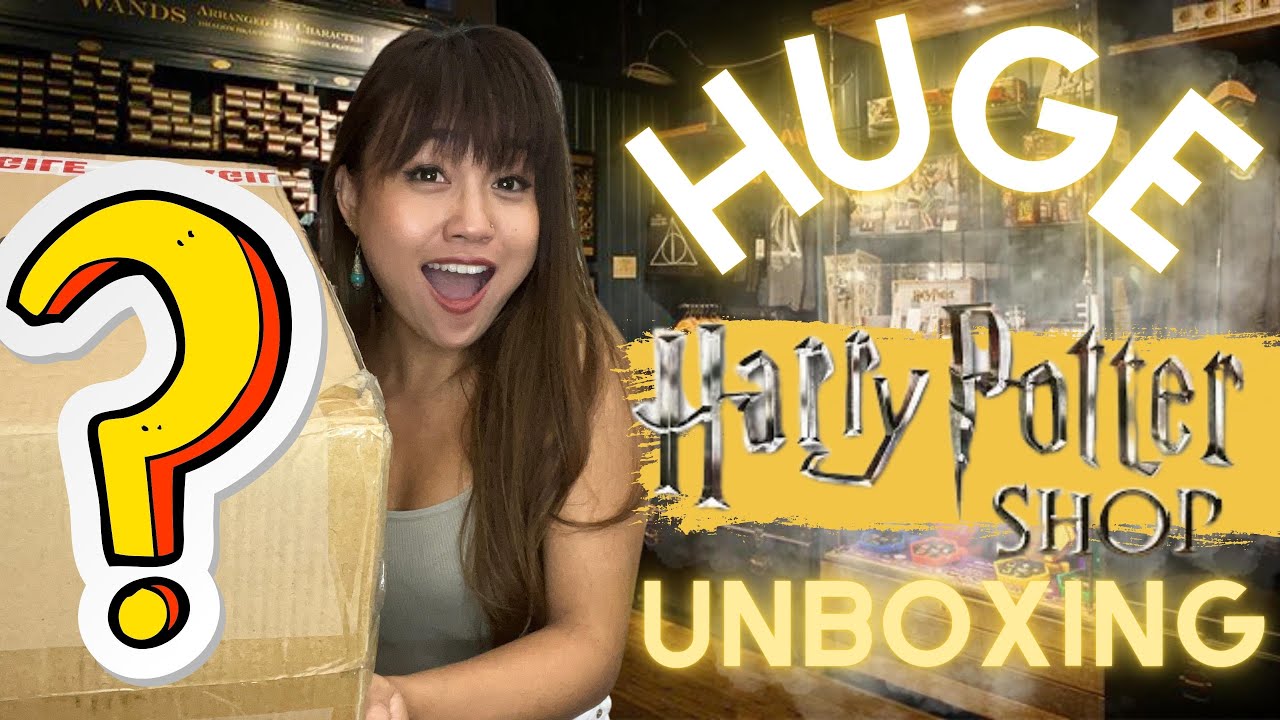 HUGE HARRY POTTER SHOP UNBOXING | WIZARDING WORLD | OFFICIALLY LICENSED | SLYTHERIN