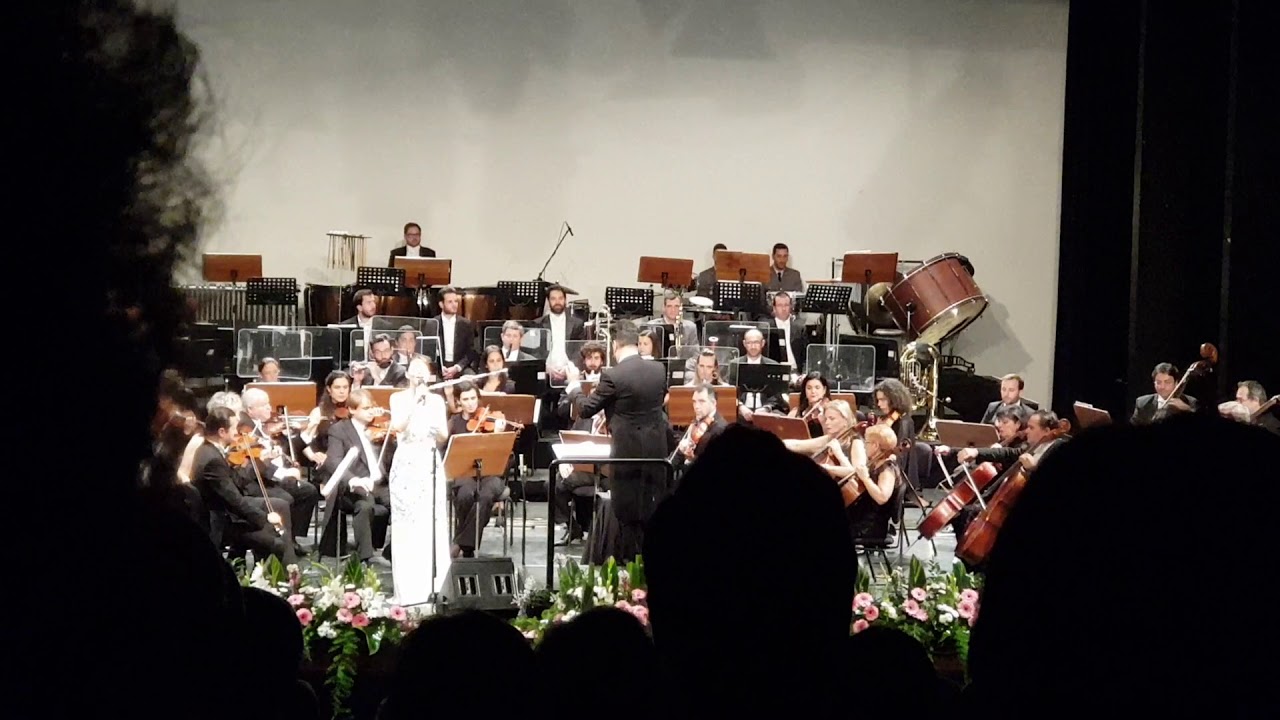 Sofia Escobar - 'Somewhere Over the Rainbow' - Maio 2019
