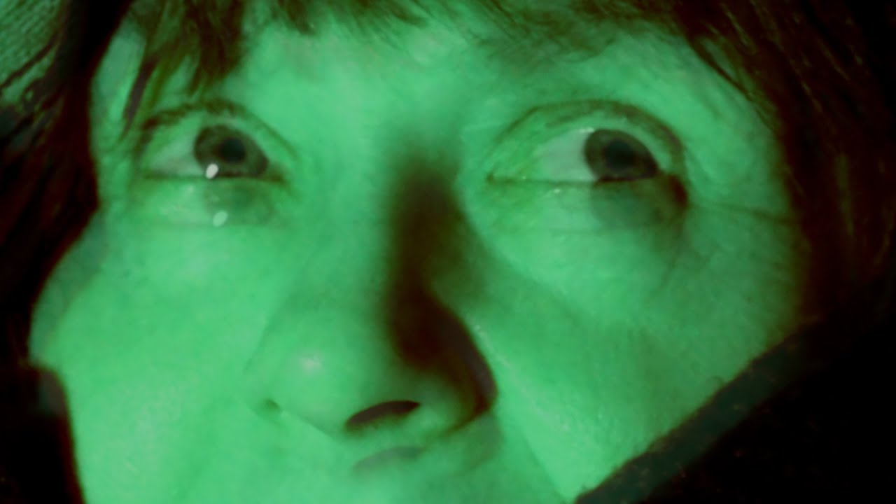 Nachtbesuch   -   Kurzfilm / Videokunst  / Video Art / short film