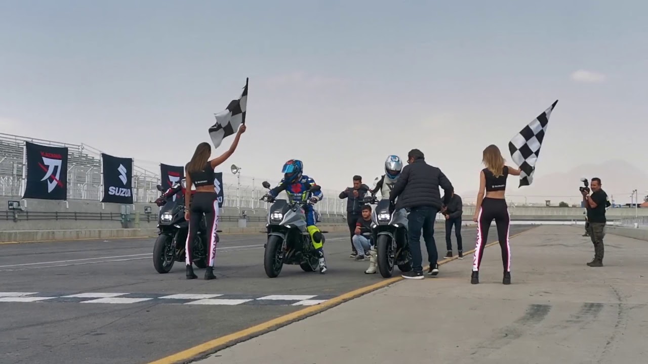 Track Day con la nueva Suzuki Katana en el autódromo de Amozoc